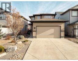 98 Moonlight Boulevard W, Lethbridge, Alberta