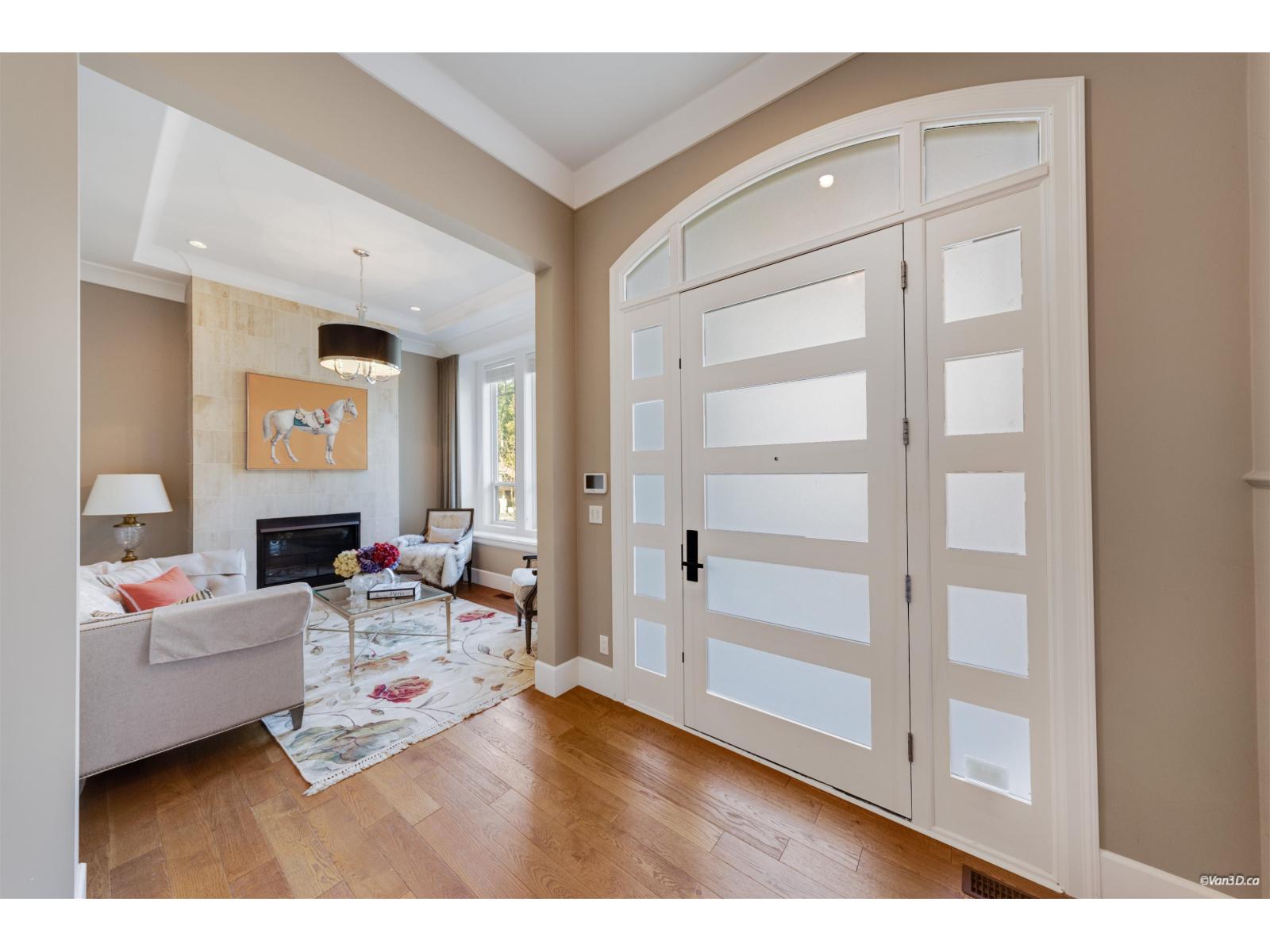 14428 33a Avenue, Surrey, British Columbia  V4P 3R7 - Photo 4 - R3095101