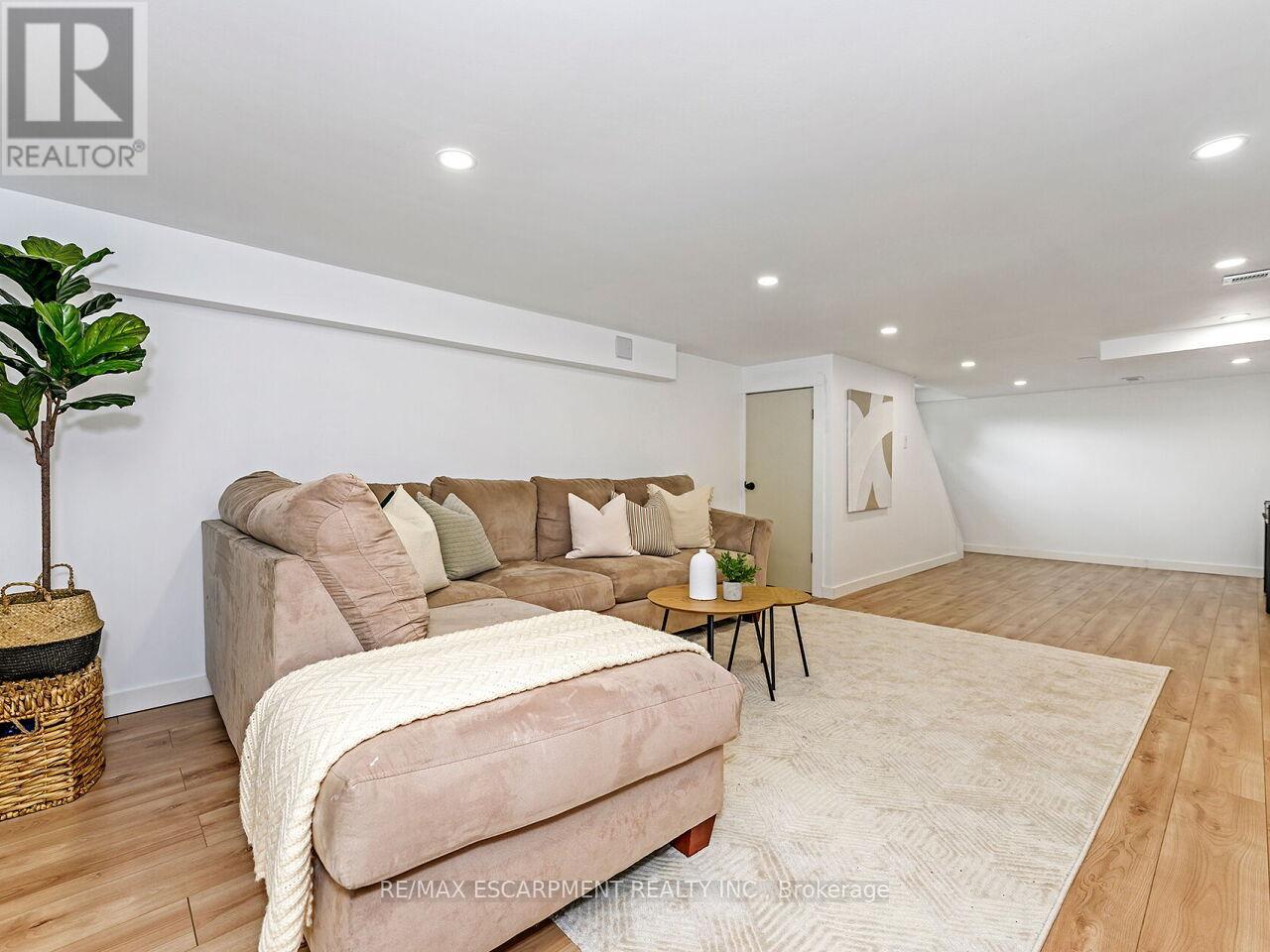 133 Willson Road, Welland, Ontario  L3C 2T5 - Photo 30 - X12836956