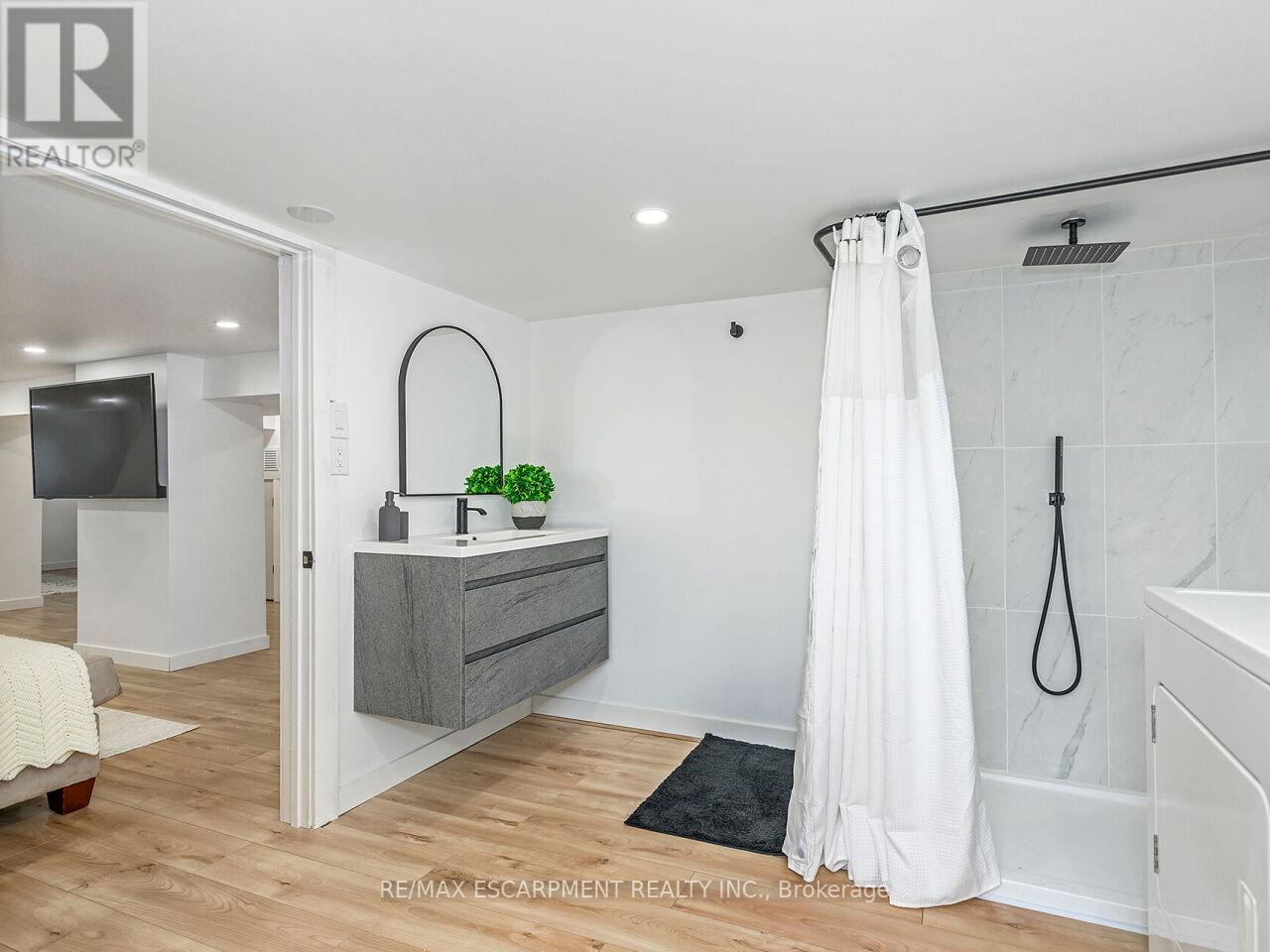 133 Willson Road, Welland, Ontario  L3C 2T5 - Photo 33 - X12836956