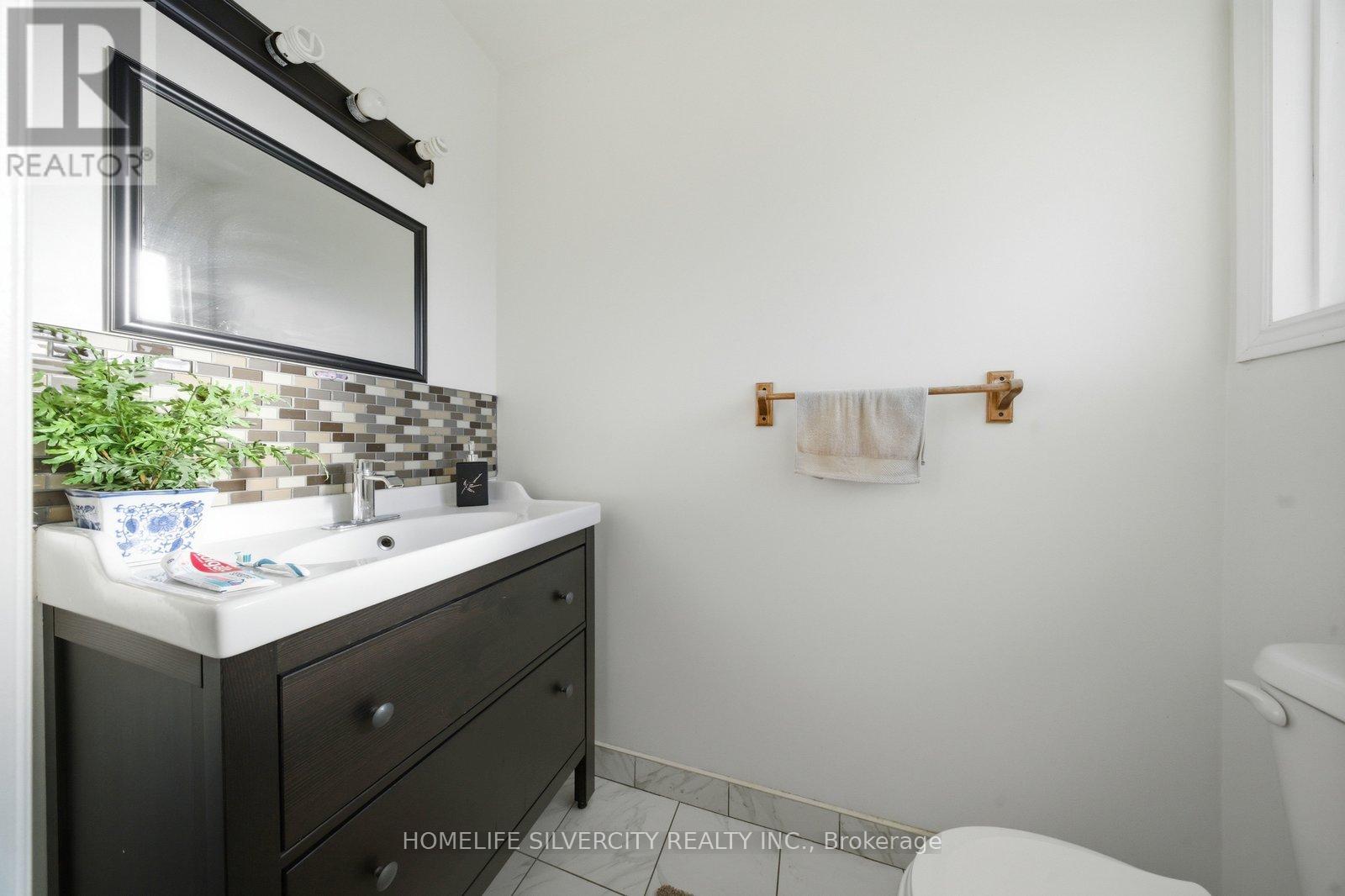 4662 Governors Road, Hamilton, Ontario  L0R 1T0 - Photo 19 - X12836958