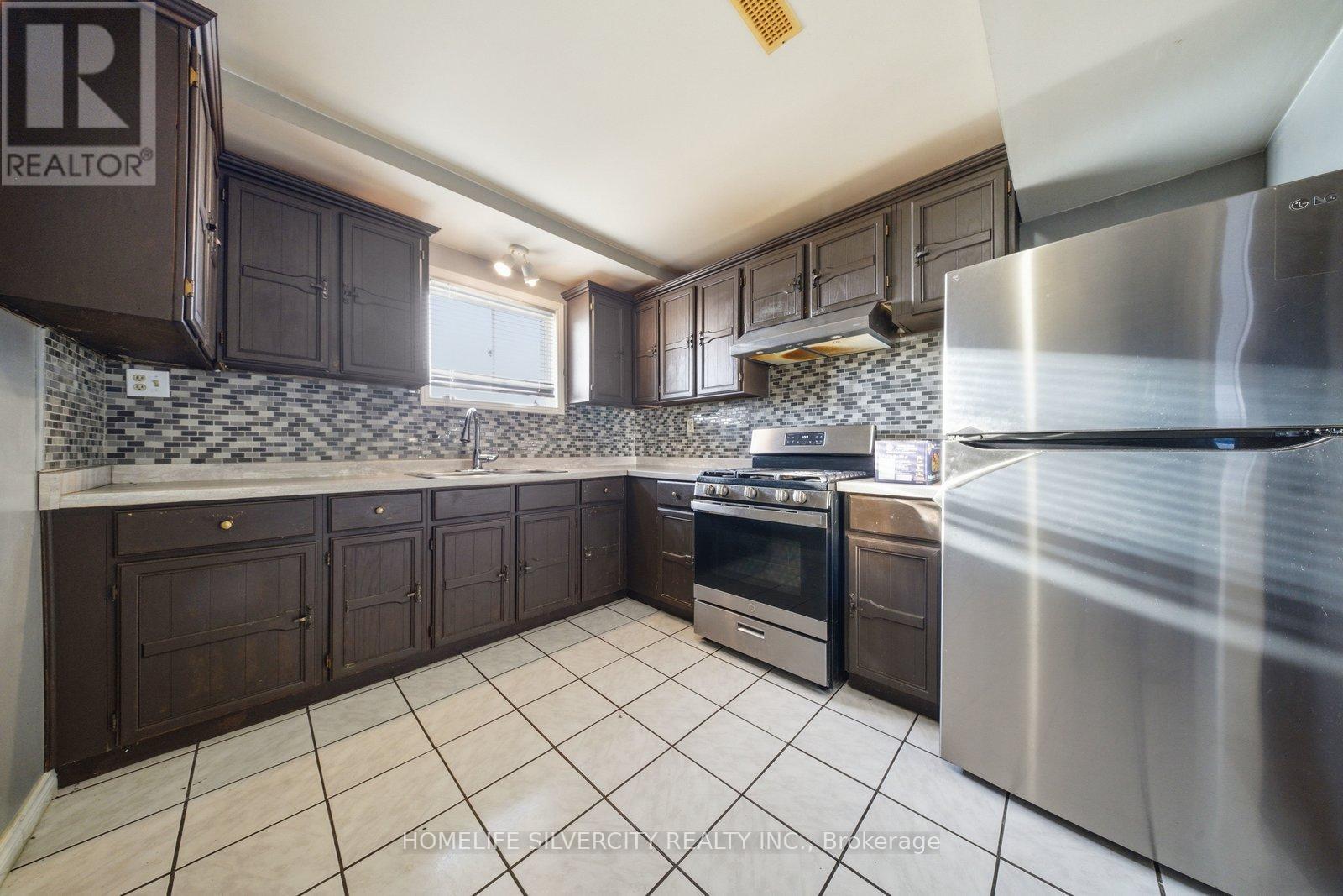 4662 Governors Road, Hamilton, Ontario  L0R 1T0 - Photo 24 - X12836958