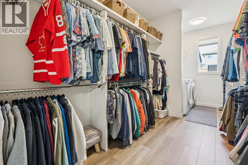 196 Emberside Hollow, Cochrane, Alberta  T4C 2A3 - Photo 10 - A2275681