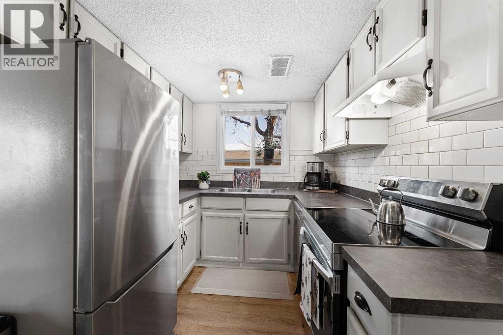 11, 420 Grier Avenue Ne, Calgary, Alberta T2K 5X6 - Photo 6 - A2286044