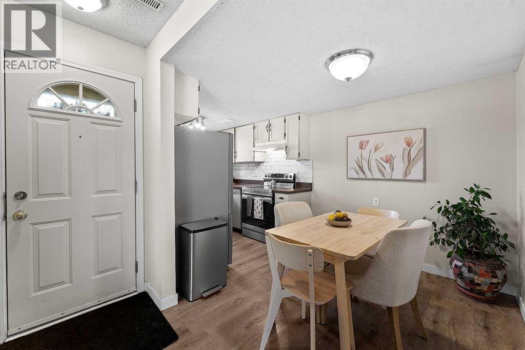 11, 420 Grier Avenue Ne, Calgary, Alberta T2K 5X6 - Photo 2 - A2286044