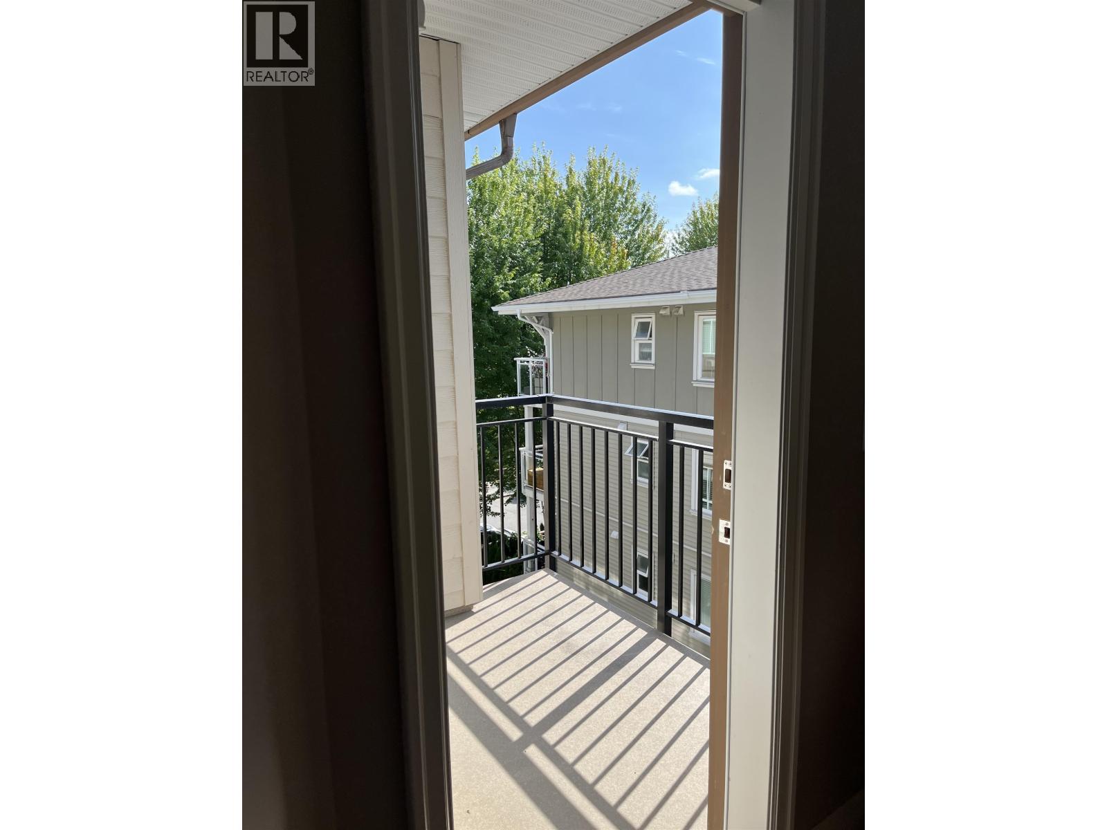 416 2343 Atkins Avenue, Port Coquitlam, British Columbia  V3C 1Y7 - Photo 8 - R3095051