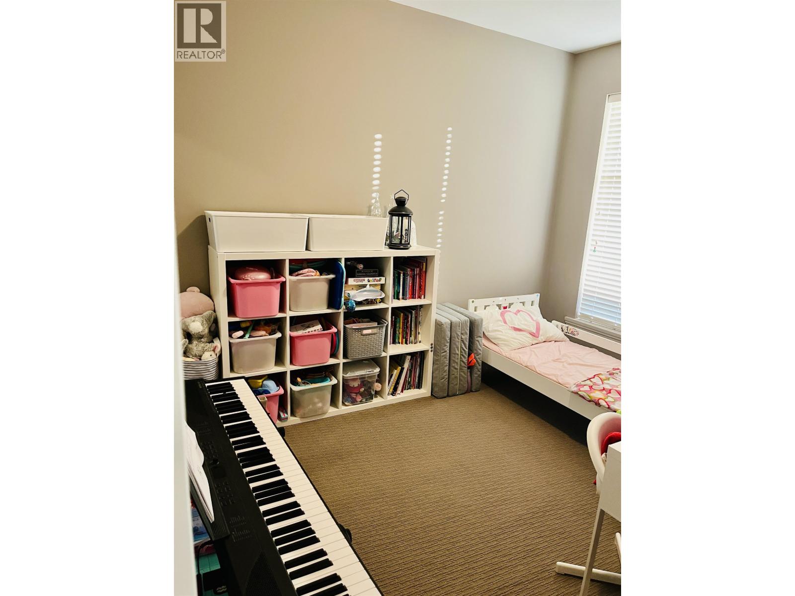 416 2343 Atkins Avenue, Port Coquitlam, British Columbia  V3C 1Y7 - Photo 3 - R3095051