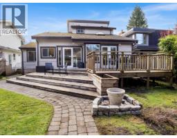 1140 W 20TH STREET, North Vancouver, British Columbia