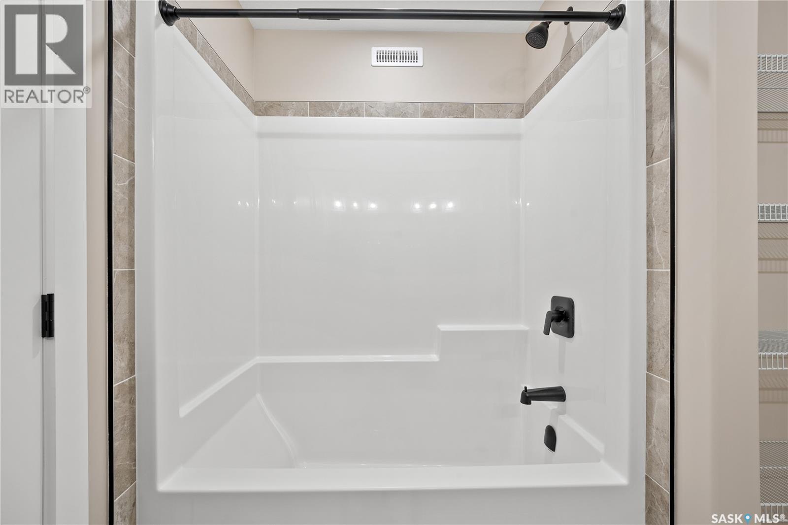 206 Yuel Lane, Saskatoon, Saskatchewan  S7W 1N7 - Photo 19 - SK029557