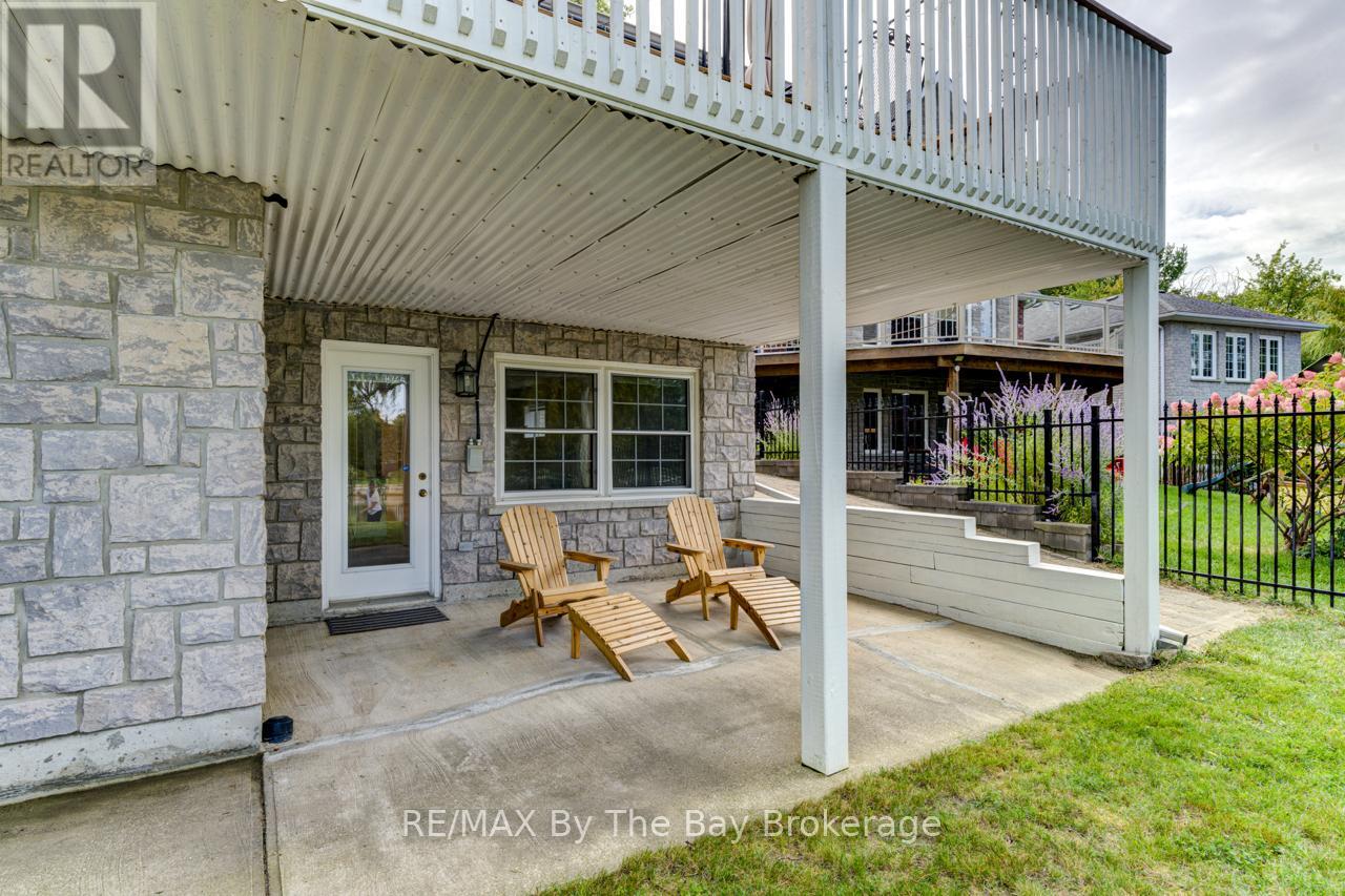 1902 River Road W, Wasaga Beach, Ontario  L9Z 2W2 - Photo 27 - S12837016