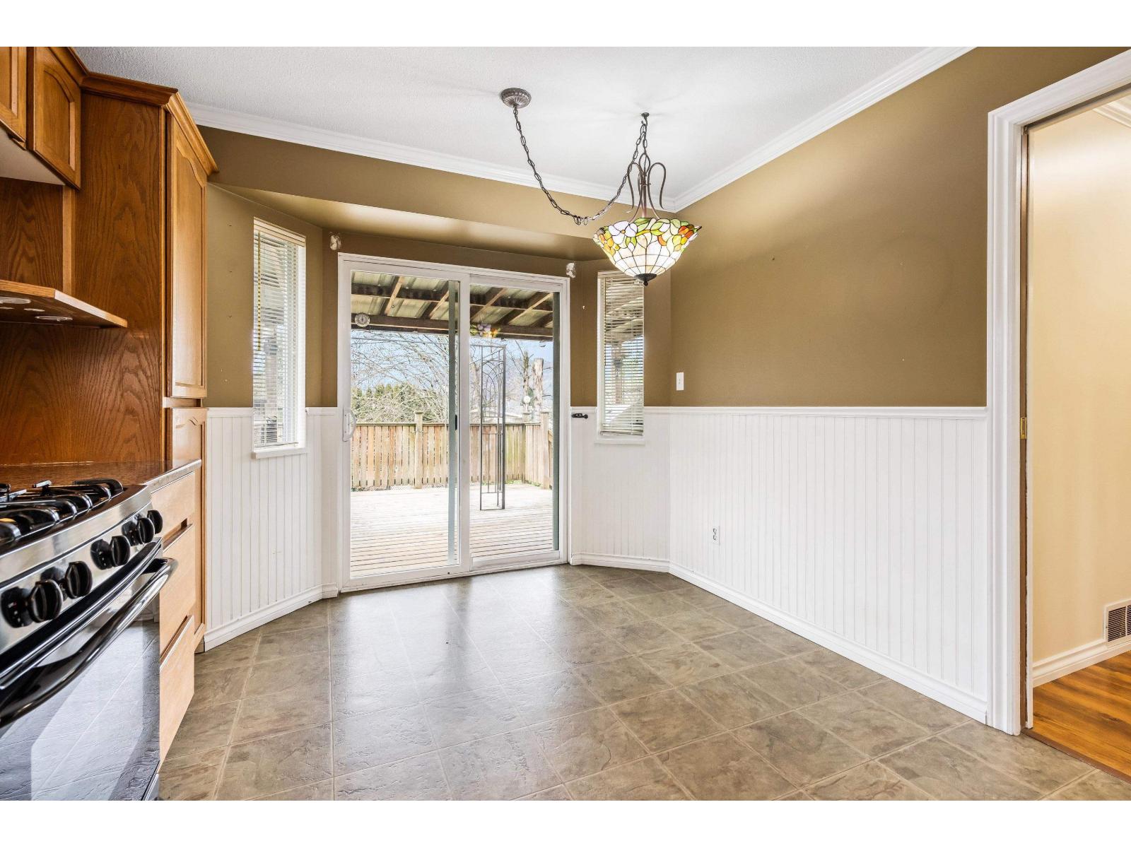 7575 Diamond Crescent, Sardis West Vedder, Chilliwack, British Columbia  V2R 3A8 - Photo 15 - R3094811