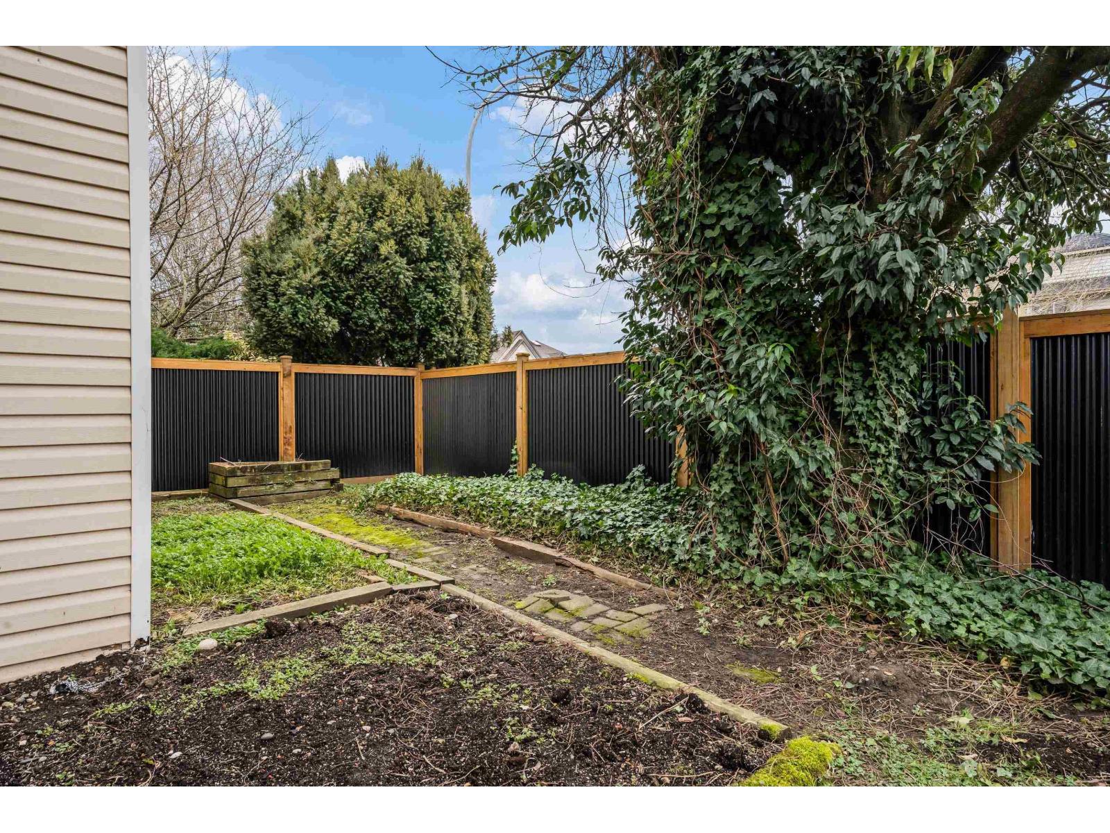 7575 Diamond Crescent, Sardis West Vedder, Chilliwack, British Columbia  V2R 3A8 - Photo 32 - R3094811