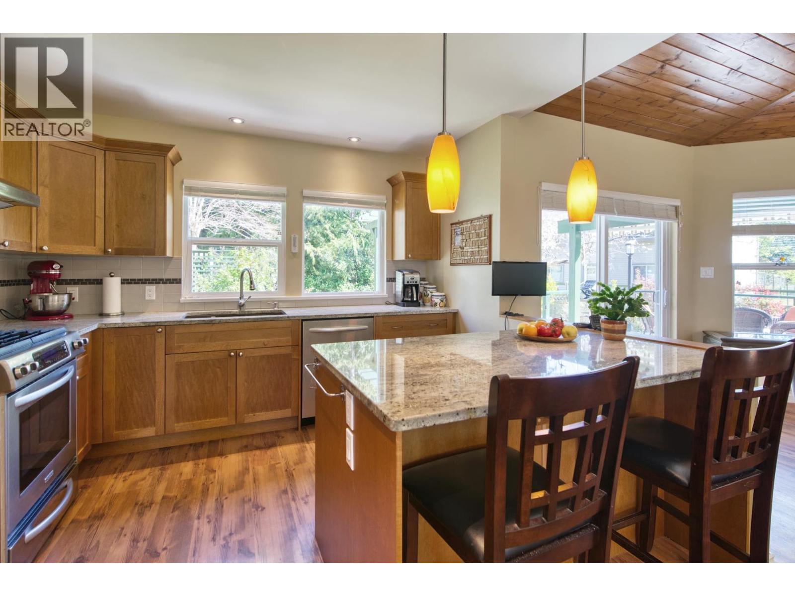 13282 Keelson Road, Garden Bay, British Columbia  V0N 1S1 - Photo 9 - R3028795