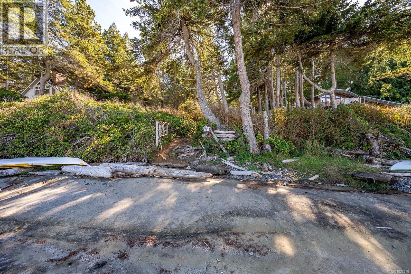 6300 Anderson Dr, Hornby Island, British Columbia  V0R 1Z0 - Photo 4 - 1027378