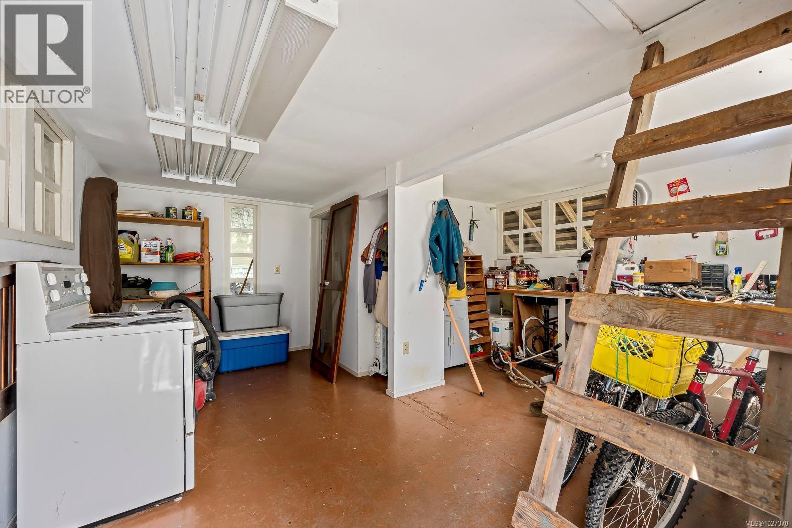 6300 Anderson Dr, Hornby Island, British Columbia  V0R 1Z0 - Photo 41 - 1027378