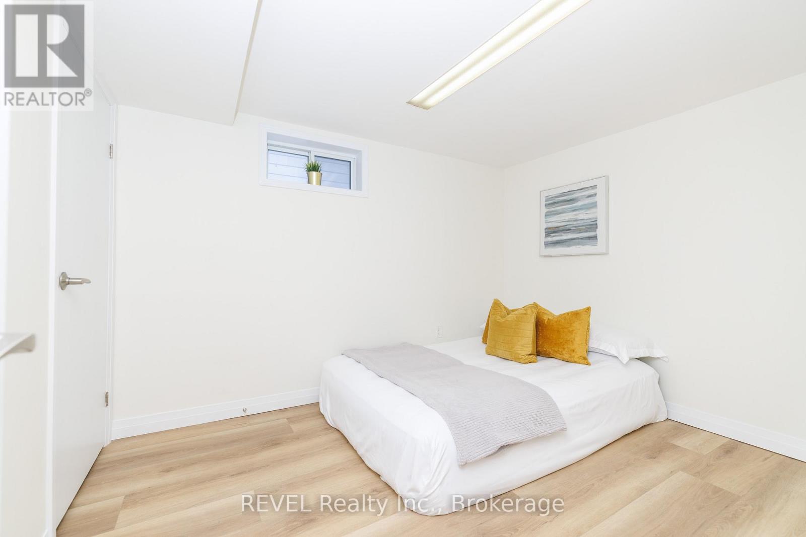 9 Colborne Street, Thorold, Ontario  L2V 3P6 - Photo 23 - X12837004