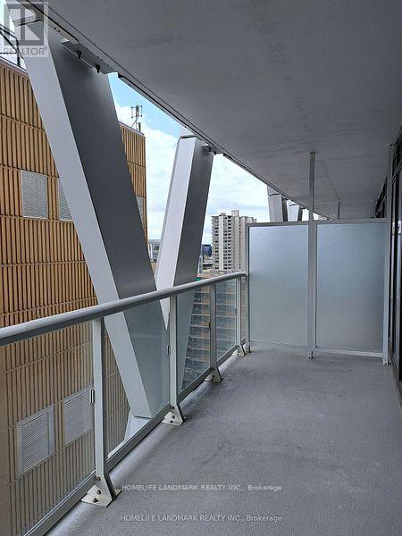 1027 - 230 Simcoe Street, Toronto, Ontario  M5T 0G7 - Photo 3 - C12837054