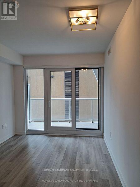 1027 - 230 Simcoe Street, Toronto, Ontario  M5T 0G7 - Photo 4 - C12837054