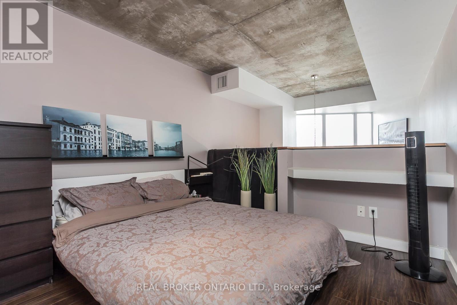 614 - 255 Richmond Street E, Toronto, Ontario  M5A 4T7 - Photo 2 - C12837056