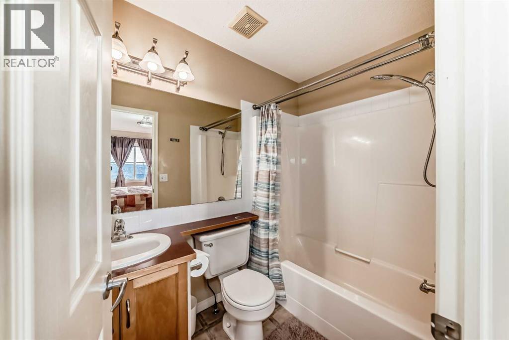 116 Hidden Creek Rise Nw, Calgary, Alberta  T3A 6L4 - Photo 16 - A2283461