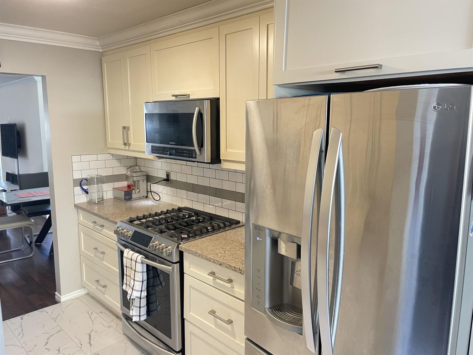 132 10172 141 Street, Surrey, British Columbia  V3T 4P6 - Photo 6 - R3094583