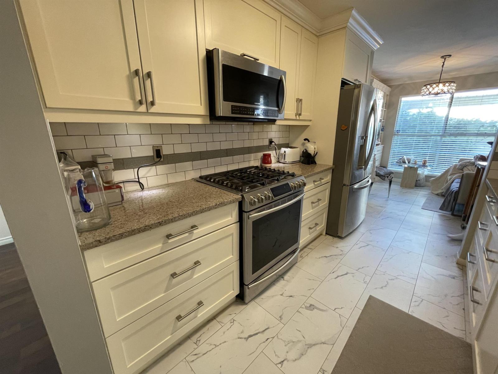 132 10172 141 Street, Surrey, British Columbia  V3T 4P6 - Photo 8 - R3094583