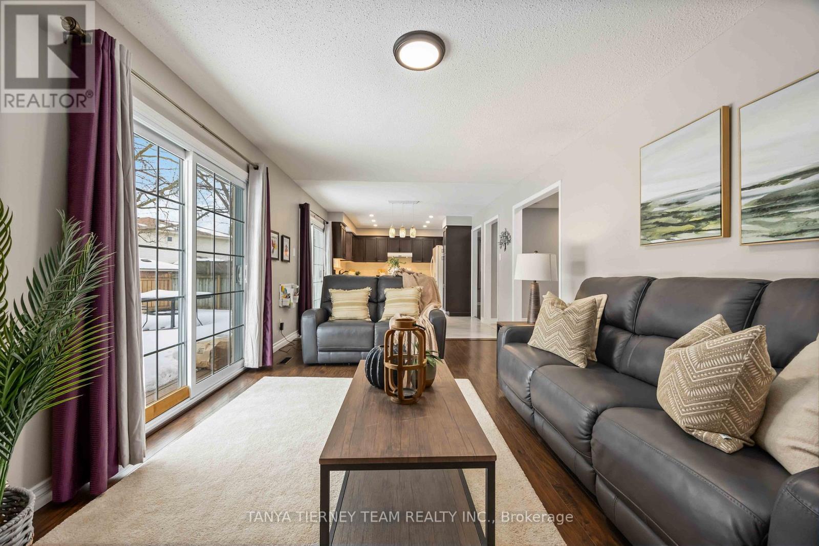 5 Jansen Court, Whitby, Ontario  L1N 6V4 - Photo 14 - E12836996