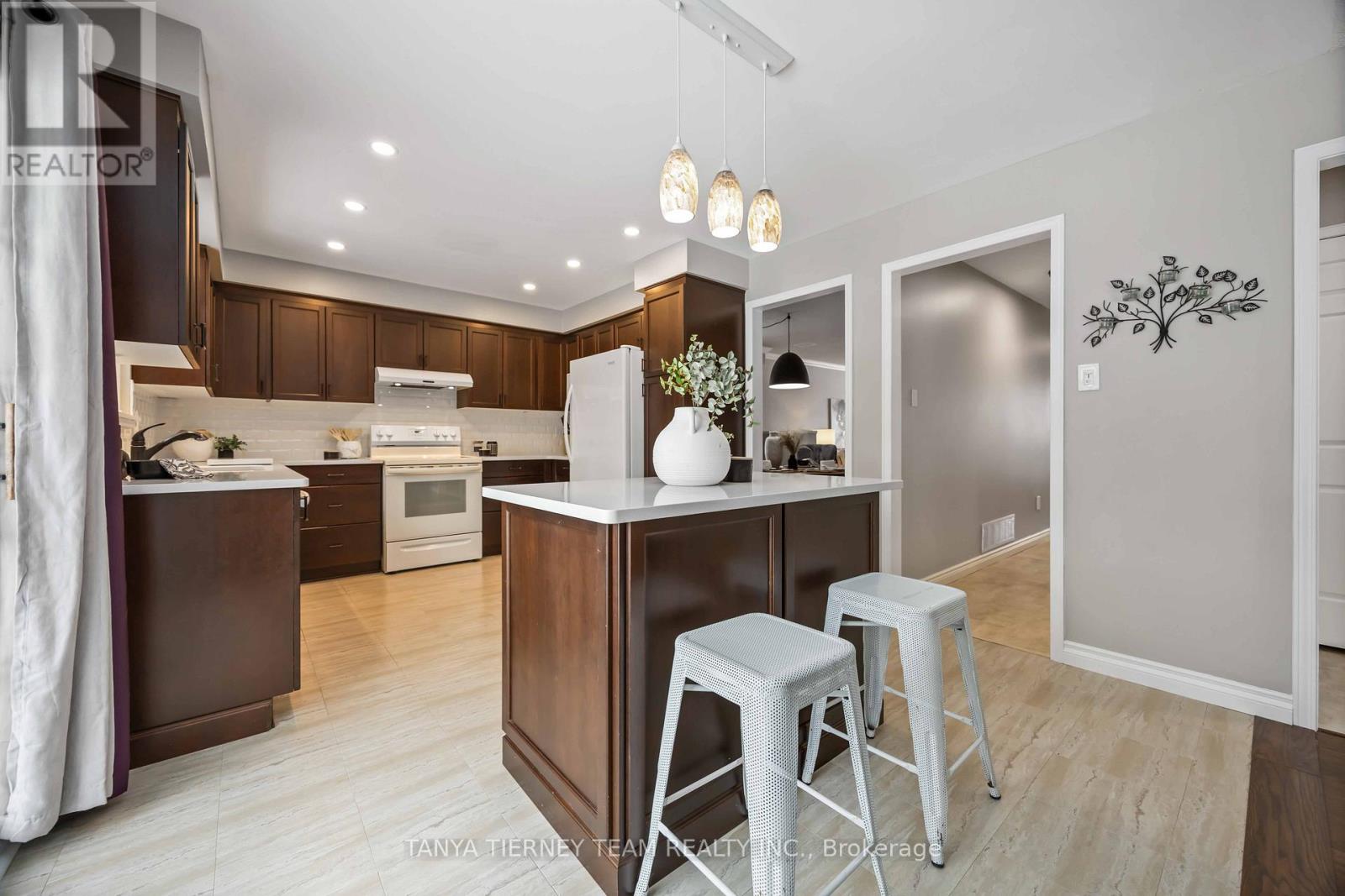 5 Jansen Court, Whitby, Ontario  L1N 6V4 - Photo 19 - E12836996