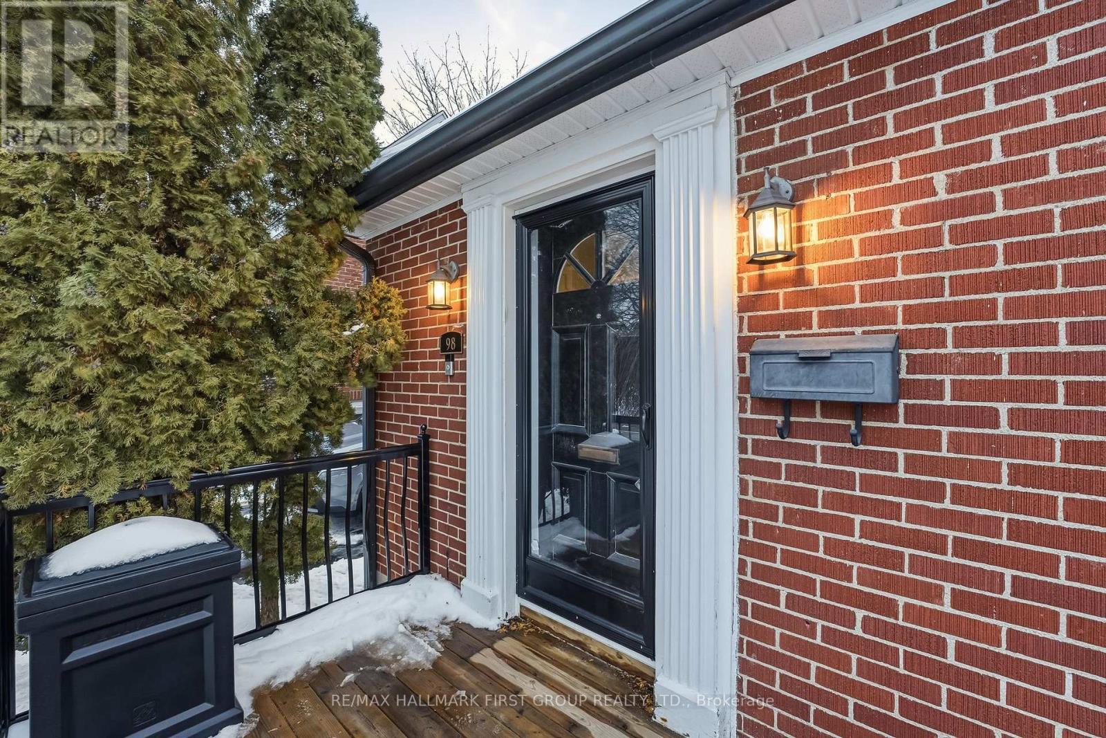 98 Sutherland Avenue, Oshawa, Ontario  L1G 2G5 - Photo 5 - E12837020