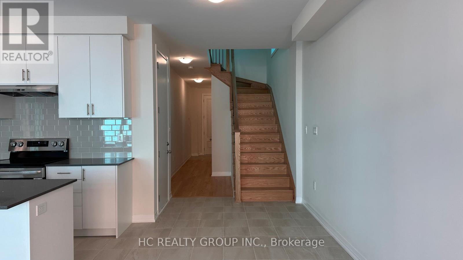 2975 Seagrass Street, Pickering, Ontario  L1X 0P8 - Photo 6 - E12837024