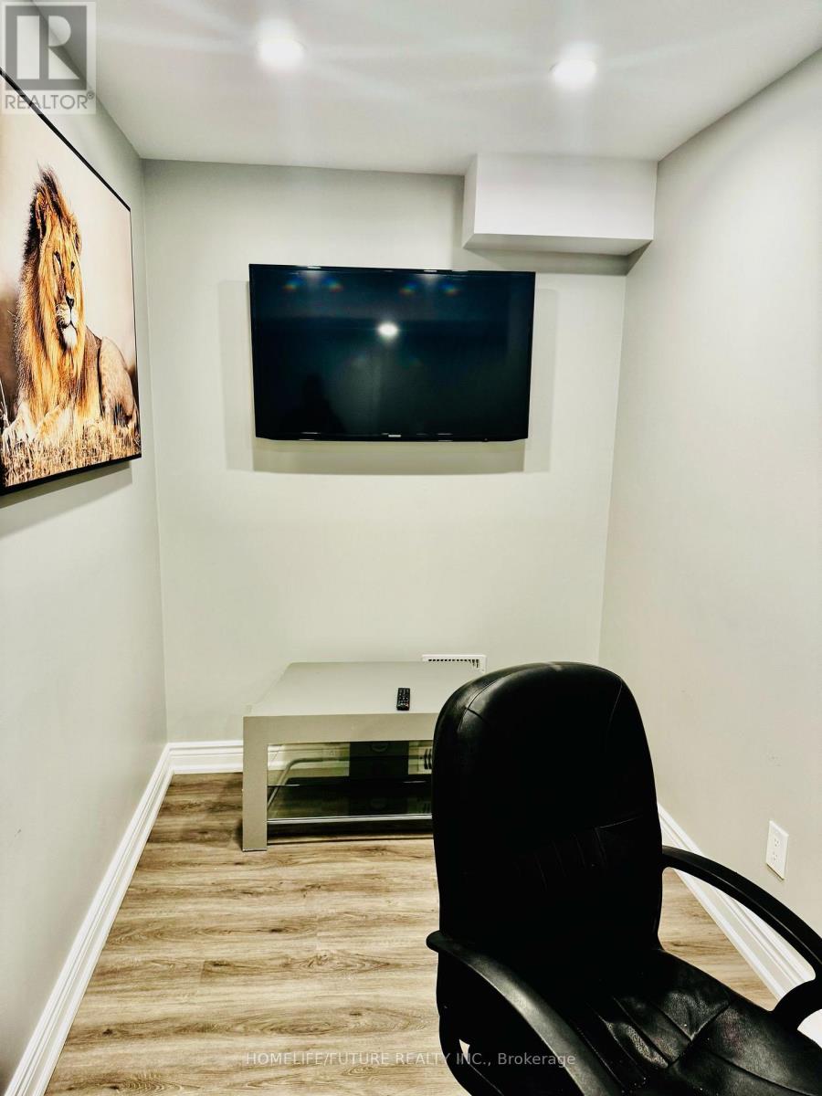 Bsmt - 1121 Cameo Street, Pickering, Ontario  L1X 0L7 - Photo 21 - E12837048