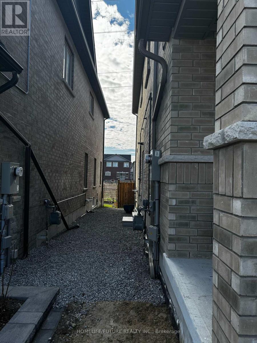 Bsmt - 1121 Cameo Street, Pickering, Ontario  L1X 0L7 - Photo 4 - E12837048