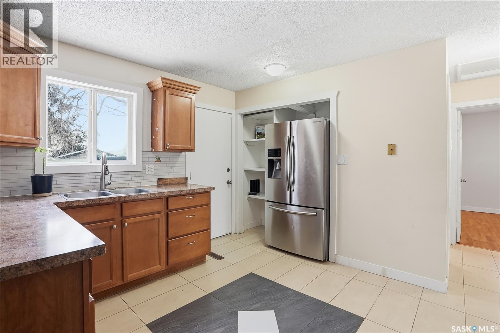 313 Q Avenue S, Saskatoon, Saskatchewan  S7M 2Y2 - Photo 10 - SK029558