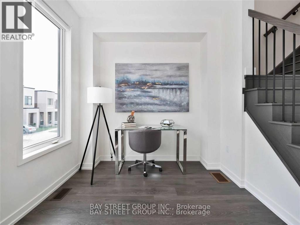 3186 Mintwood Circle, Oakville, Ontario  L6H 0P1 - Photo 16 - W12836978