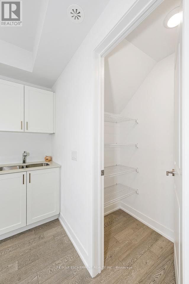 251 - 1075 Douglas Mccurdy Common, Mississauga, Ontario  L5G 0C6 - Photo 13 - W12837008