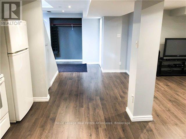Bsmt - 522 Turnbridge Road, Mississauga, Ontario  L5B 3L6 - Photo 2 - W12837010