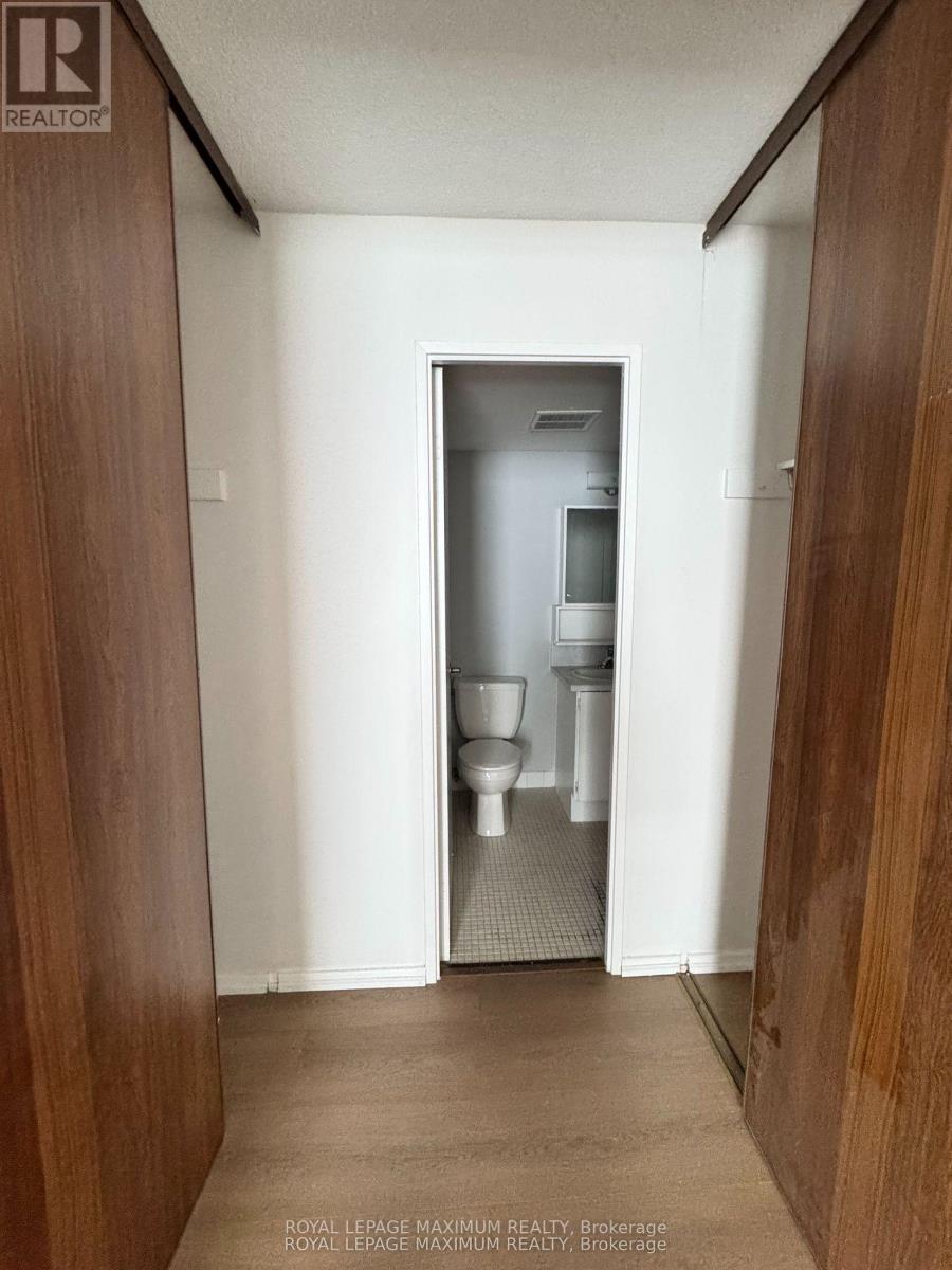 1912 - 15 Kensington Road, Brampton, Ontario  L6T 3W2 - Photo 27 - W12837022