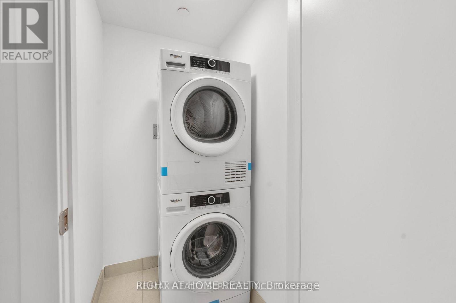 1 - 165 Veterans Drive, Brampton, Ontario  L7A 5L2 - Photo 12 - W12837028