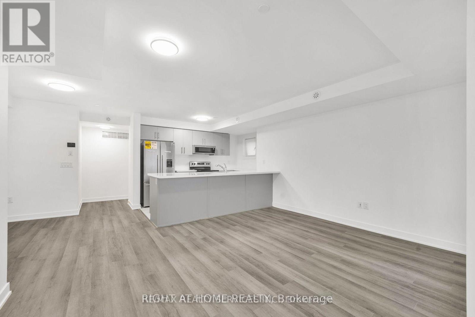 1 - 165 Veterans Drive, Brampton, Ontario  L7A 5L2 - Photo 7 - W12837028