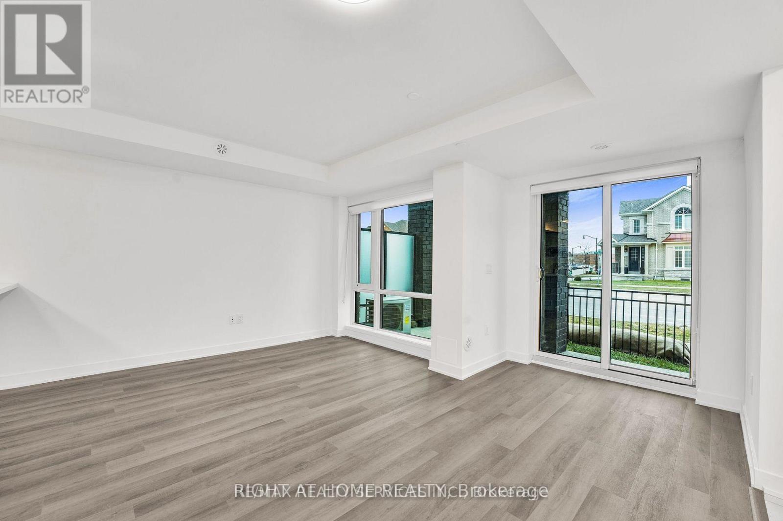 1 - 165 Veterans Drive, Brampton, Ontario  L7A 5L2 - Photo 8 - W12837028