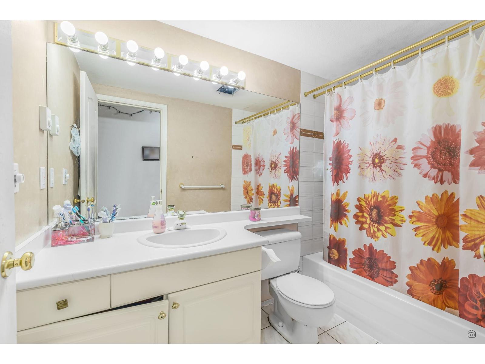 112 12633 72 Avenue, Surrey, British Columbia  V3W 0A4 - Photo 16 - R3095133