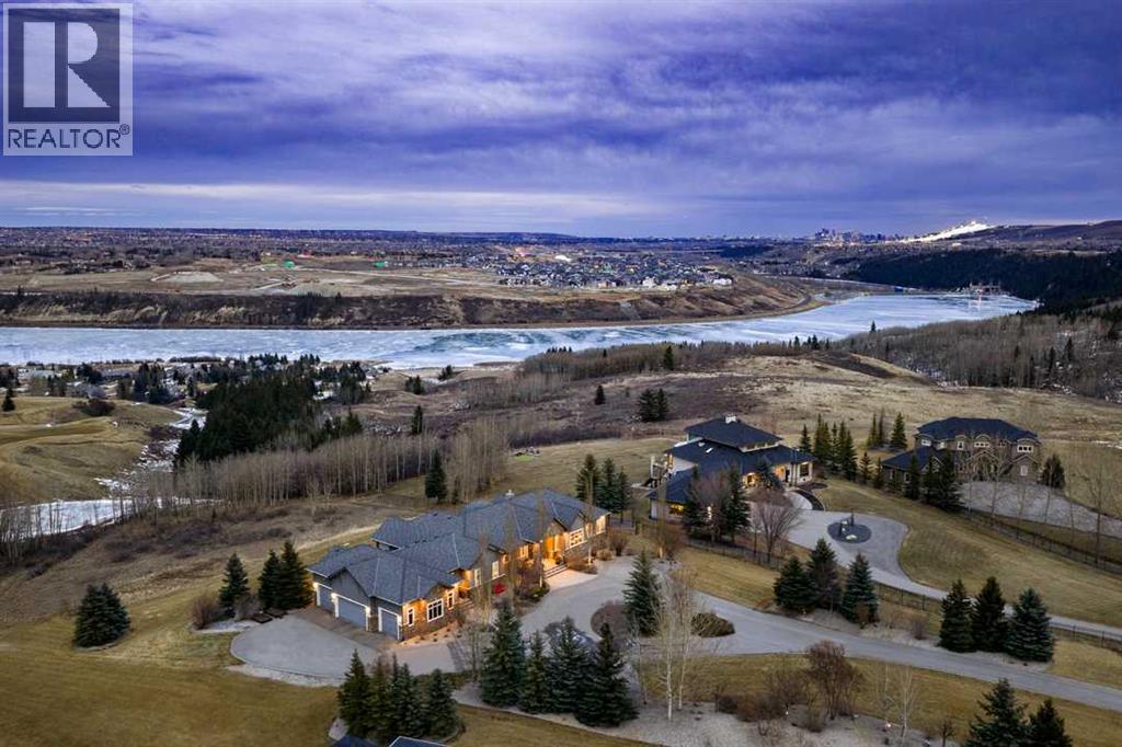 15 Villosa Ridge Point, Rural Rocky View County, Alberta  T3Z 1H3 - Photo 5 - A2284965