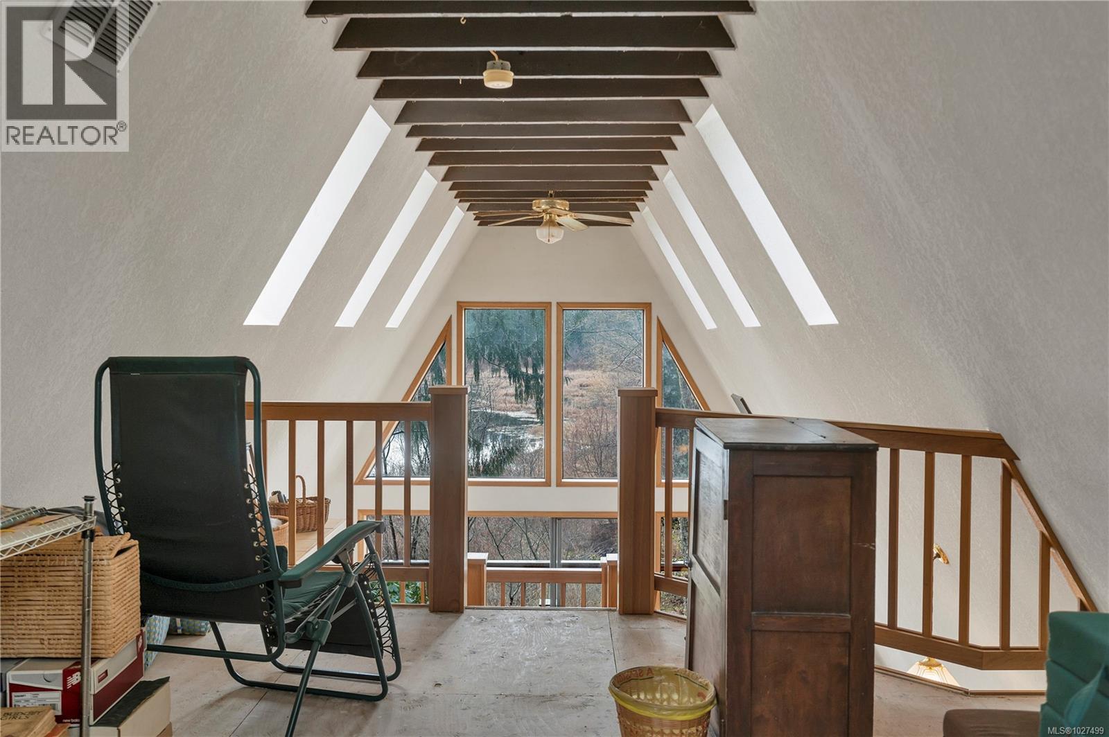 4324 Macaulay Rd, Black Creek, British Columbia  V9J 1E2 - Photo 22 - 1027499