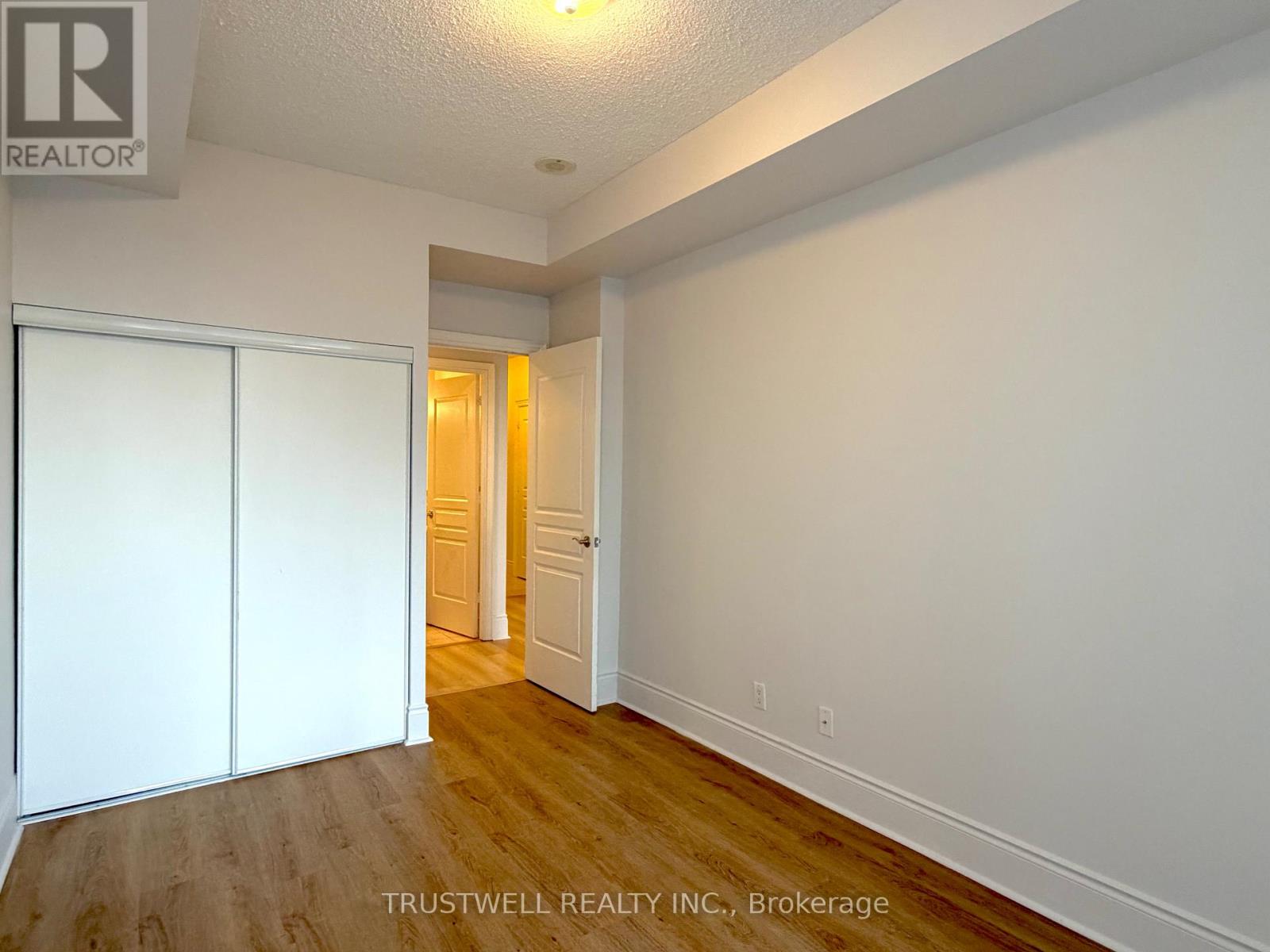 804 - 8 Mckee Avenue, Toronto, Ontario  M2N 7E5 - Photo 16 - C12683184