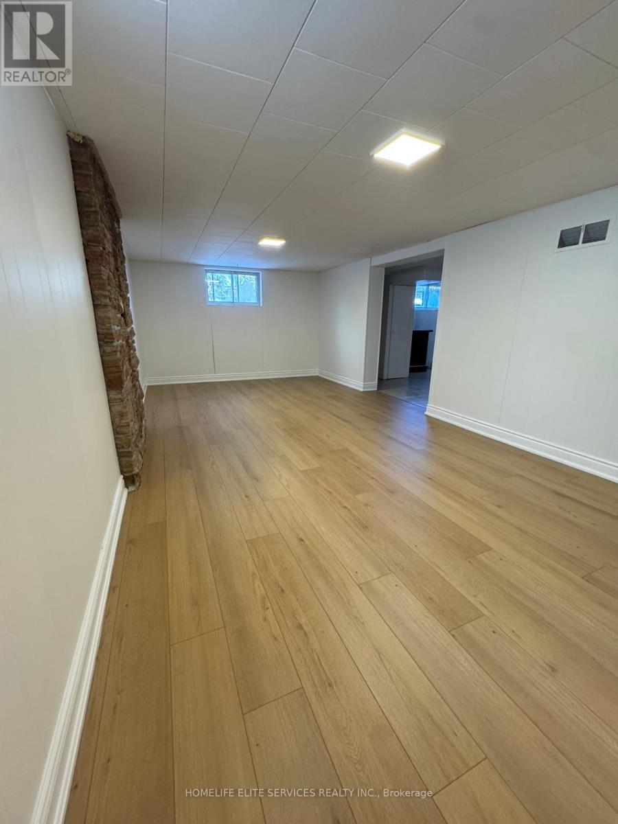 81 Wayne Avenue, Toronto, Ontario  M1R 1Y4 - Photo 18 - E12836174