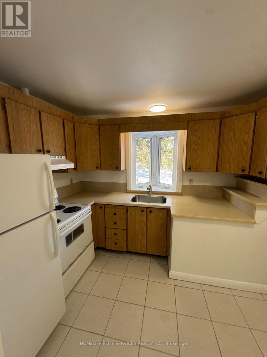 81 Wayne Avenue, Toronto, Ontario  M1R 1Y4 - Photo 8 - E12836174