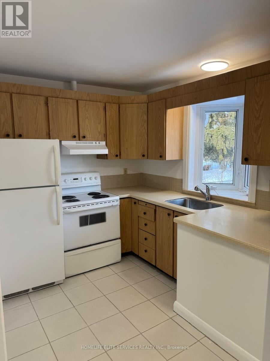 81 Wayne Avenue, Toronto, Ontario  M1R 1Y4 - Photo 7 - E12836174