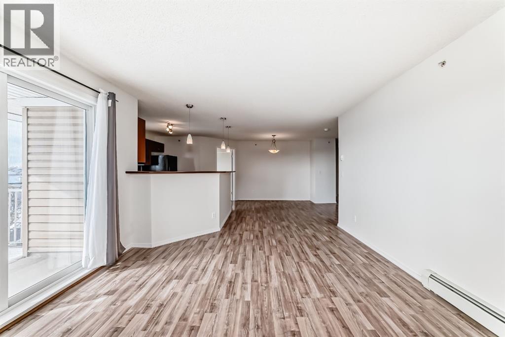 4425, 10 Prestwick Bay Se, Calgary, Alberta  T2Z 0B4 - Photo 21 - A2289388