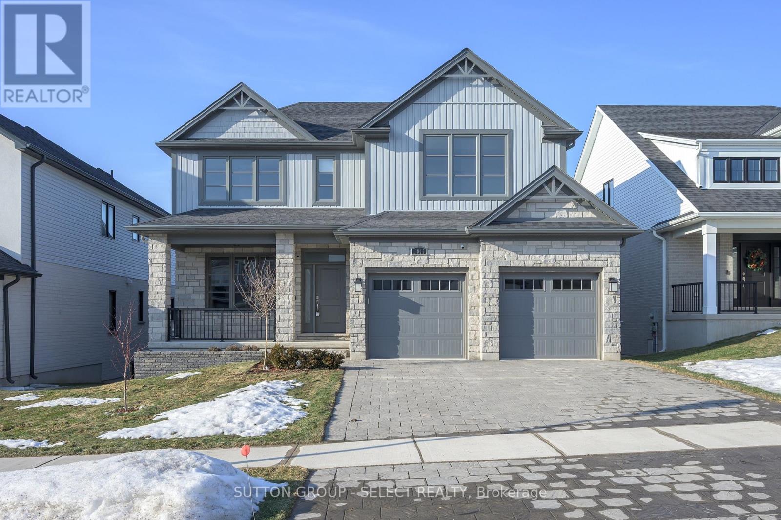 1916 TRAILSWAY DRIVE, London South, Ontario