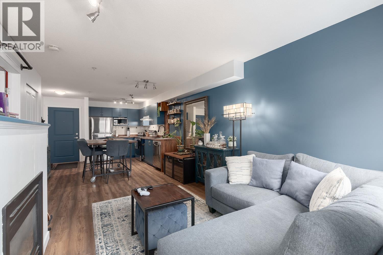 112 38003 Second Avenue, Squamish, British Columbia  V8B 0C4 - Photo 4 - R3088508